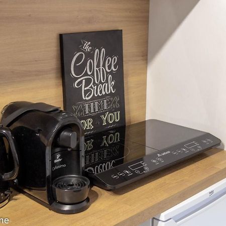 M&R Apartament Smart&Bright Batorego 16, Netflix, Free Wifi, Metro I Park Pole Mokotowskie, Stodola, Self Check-In, 5 Minut Od Centrum ワルシャワ エクステリア 写真