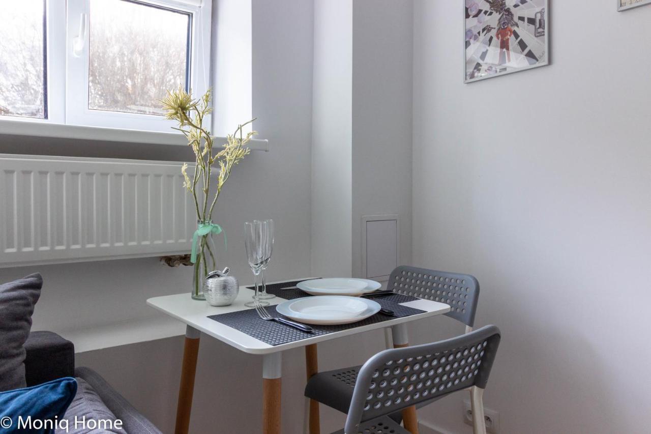 M&R Apartament Smart&Bright Batorego 16, Netflix, Free Wifi, Metro I Park Pole Mokotowskie, Stodola, Self Check-In, 5 Minut Od Centrum ワルシャワ エクステリア 写真