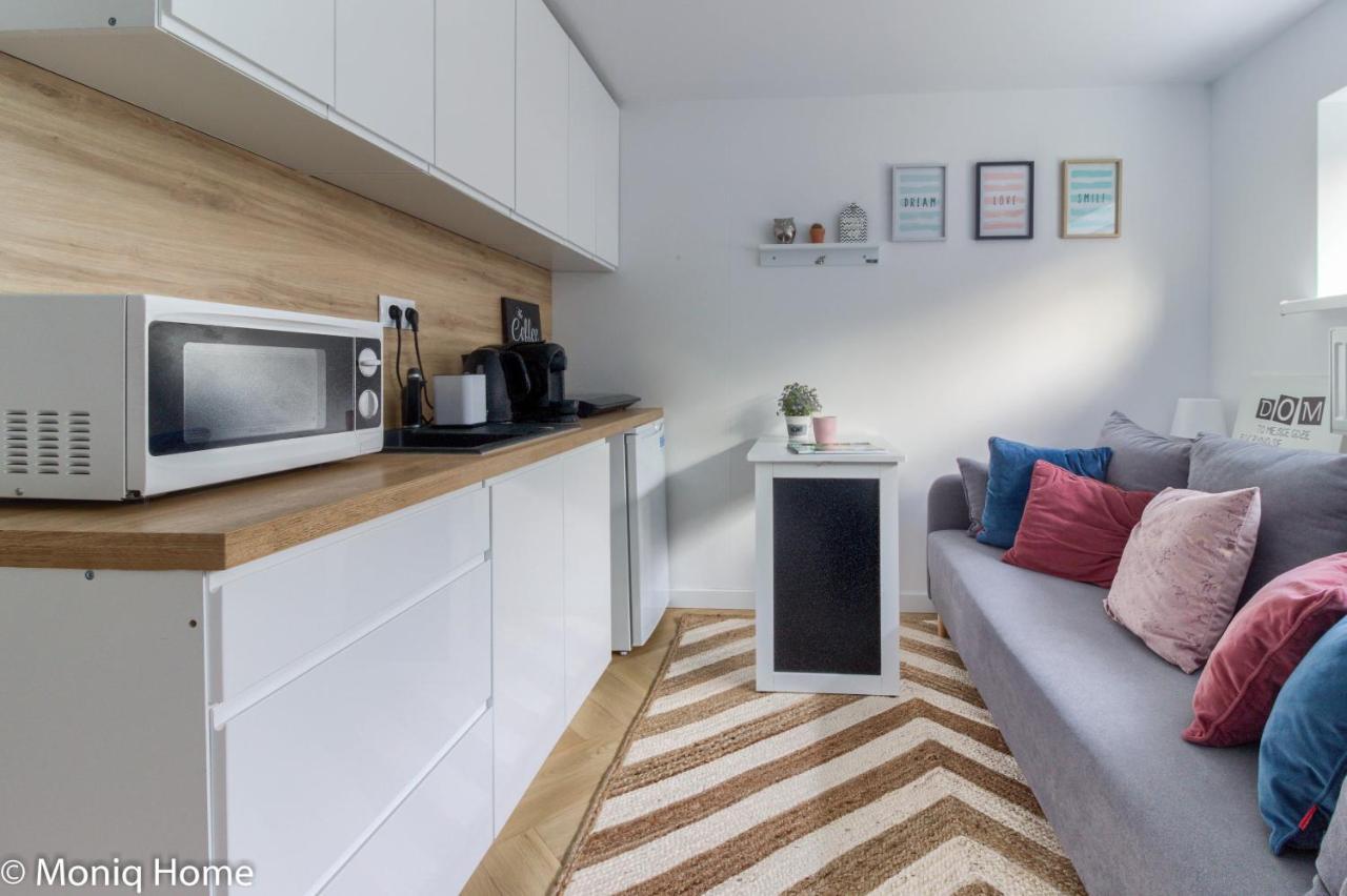 M&R Apartament Smart&Bright Batorego 16, Netflix, Free Wifi, Metro I Park Pole Mokotowskie, Stodola, Self Check-In, 5 Minut Od Centrum ワルシャワ エクステリア 写真